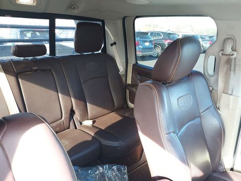 Used 2018 RAM 3500 Laramie Longhorn image 14