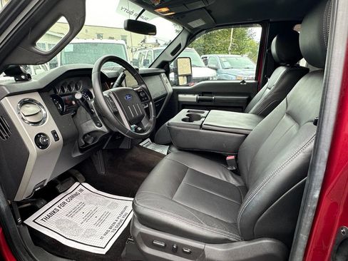 Used 2015 Ford F250 Lariat w/ Camper Package image 11