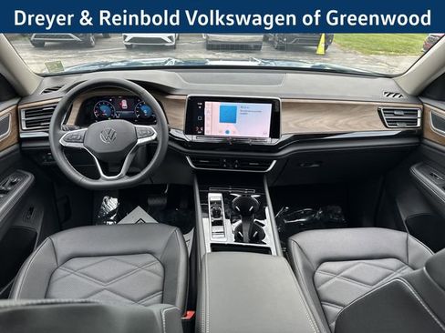 New 2026 Volkswagen Atlas SE image 17