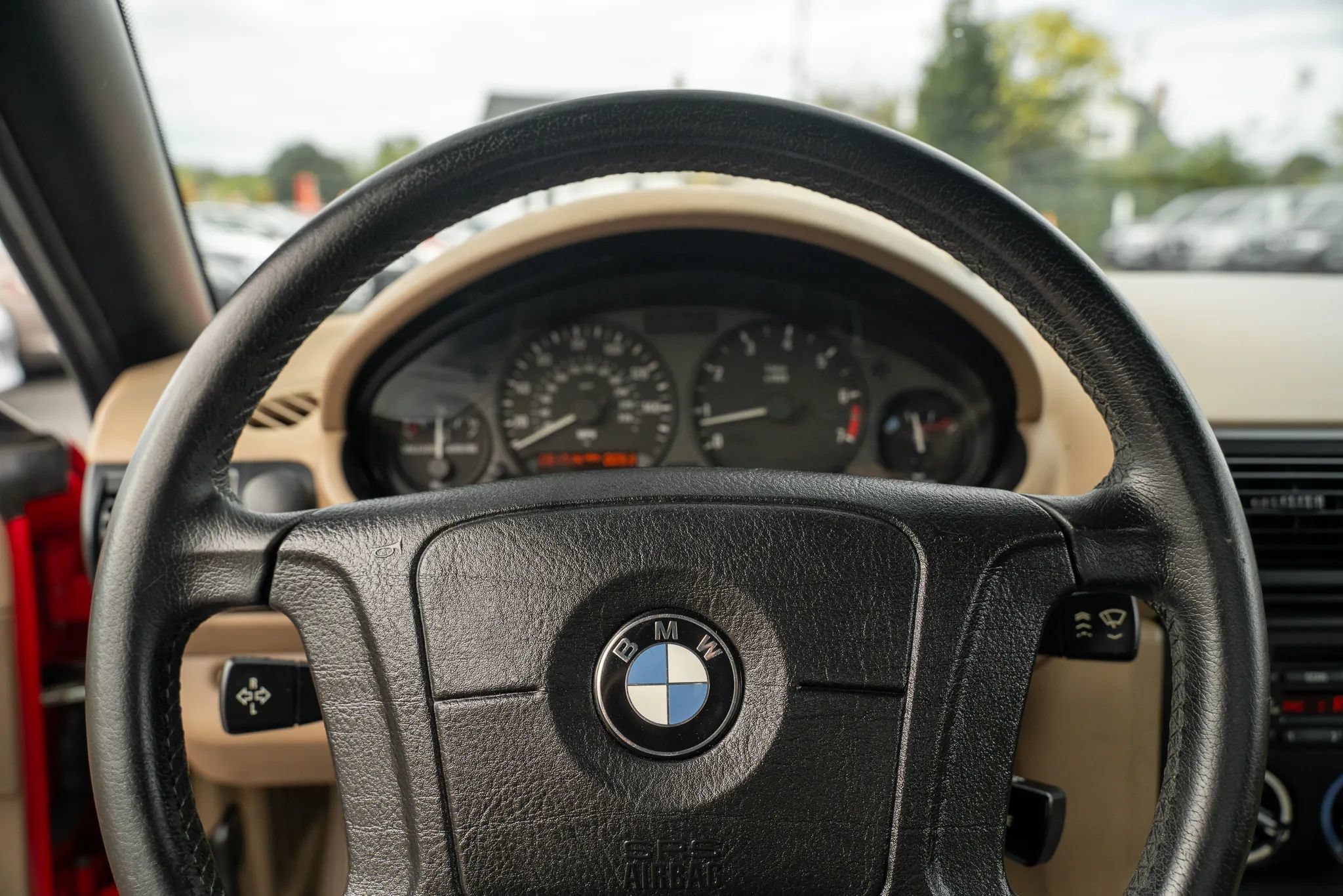 Used 1999 BMW Z3 2.5i RWD image 19
