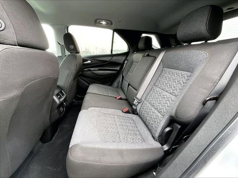 Used 2023 Chevrolet Equinox LT image 14
