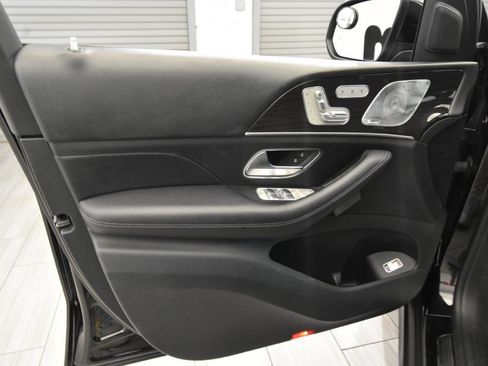 Used 2020 Mercedes-Benz GLS 450 4MATIC image 13