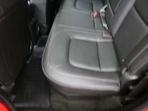 Used 2018 Chevrolet Colorado ZR2 image 21