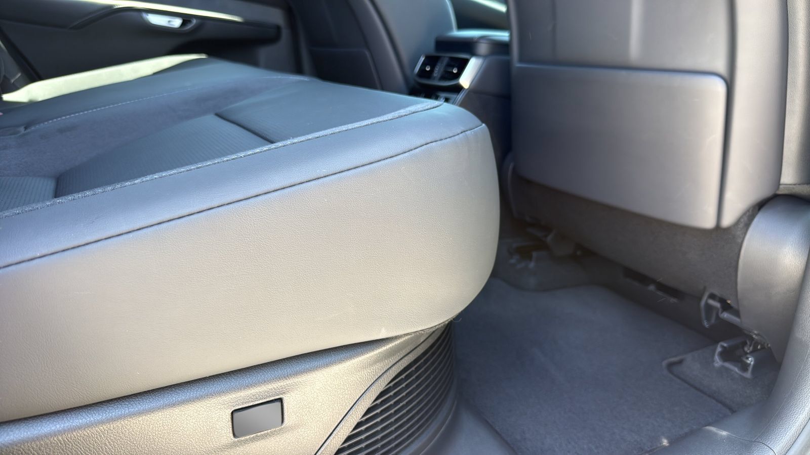 Used 2024 Lexus RX 350 w/ Convenience Package AWD/4WD image 26