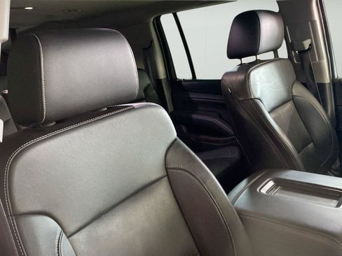 Used 2015 Chevrolet Suburban LT AWD/4WD image 42