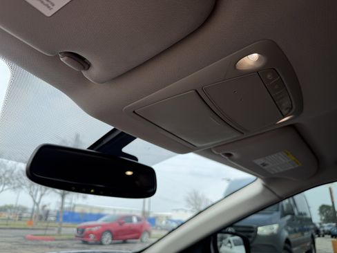 Used 2018 Nissan Maxima 3.5 SV image 31