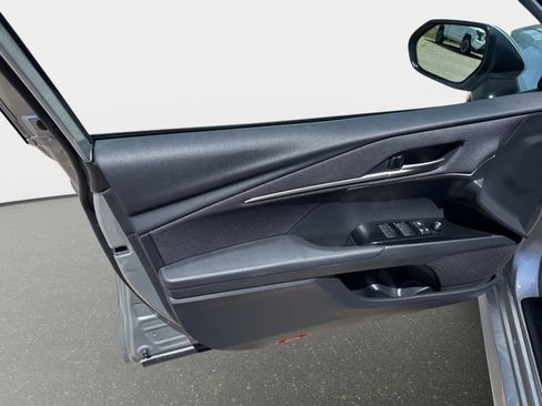 Used 2025 Toyota Camry LE w/ Convenience Package FWD image 17