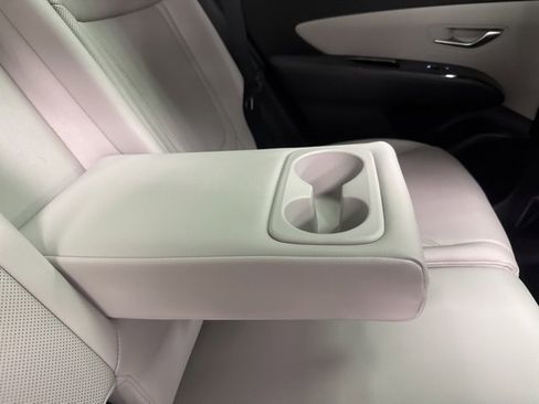Used 2024 Hyundai Tucson Limited image 14