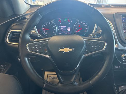 Used 2020 Chevrolet Equinox LT w/ Driver Convenience Package FWD image 19
