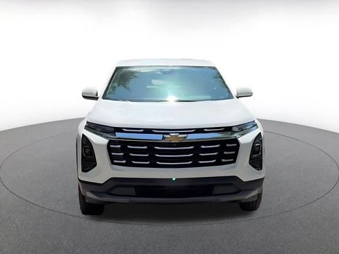 Used 2025 Chevrolet Equinox LT FWD image 4