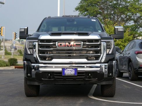 New 2025 GMC Sierra 2500 SLT w/ SLT Premium Package image 24