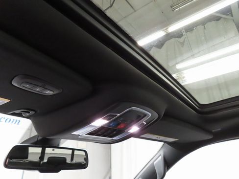 Used 2020 RAM 1500 Sport w/ Leather & Sound Group image 21