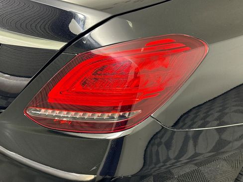 Used 2021 Mercedes-Benz C 300 Sedan image 34