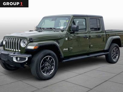 Used 2021 Jeep Gladiator Overland w/ Popular Equipment Package