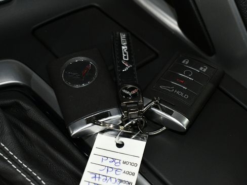 Used 2017 Chevrolet Corvette Z06 w/ Z07 Performance Package image 97