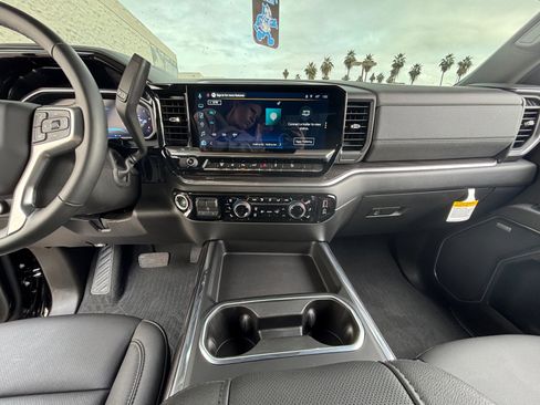 Used 2026 Chevrolet Silverado 2500 LTZ w/ Trail Boss Package image 20