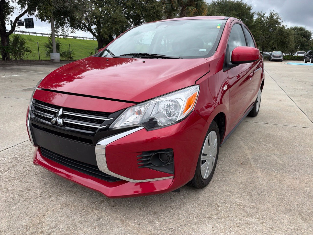 Used 2024 Mitsubishi Mirage ES FWD image 1