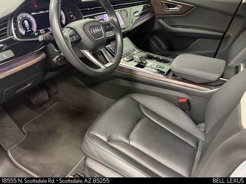 Used 2023 Audi Q8 Premium AWD/4WD image 20