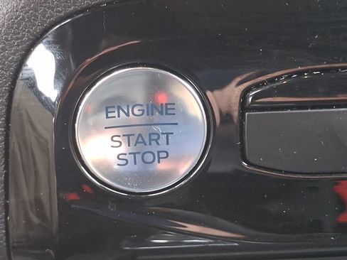 Certified 2024 Ford Escape ST-Line w/ Tech Pack #1 AWD/4WD image 29