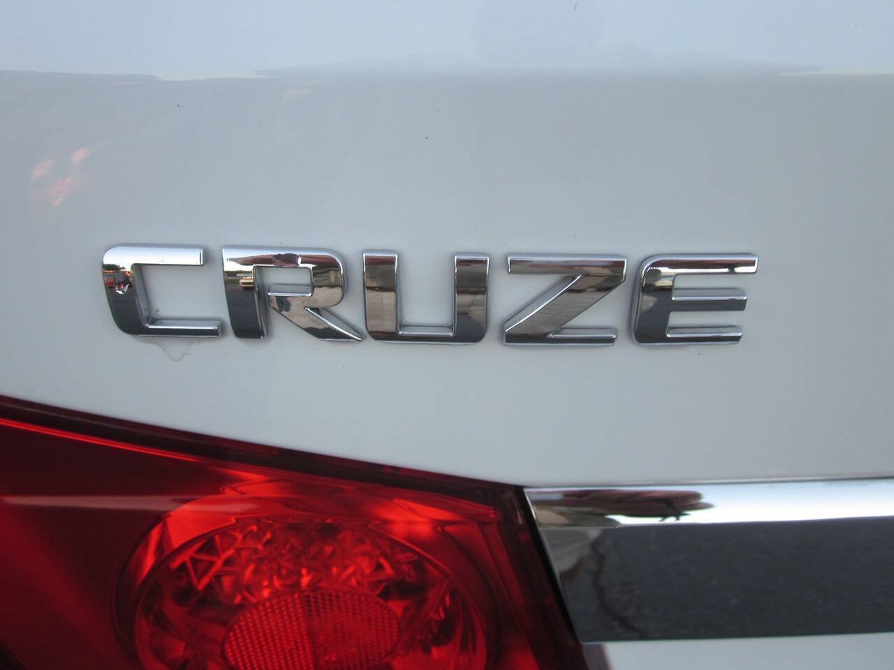 Used 2012 Chevrolet Cruze LTZ FWD image 34