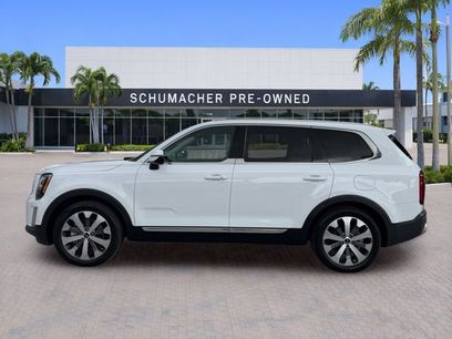 Used 2022 Kia Telluride EX w/ EX Premium Package