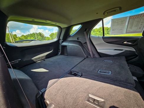 Used 2020 Chevrolet Equinox LS FWD image 32