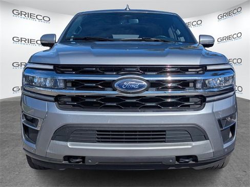 Used 2023 Ford Expedition Max Limited image 2