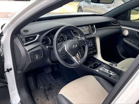 Used 2024 INFINITI QX55 Essential AWD/4WD image 12