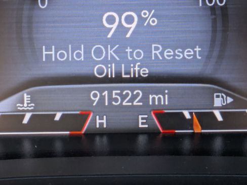 Used 2019 Jeep Cherokee Limited FWD image 14