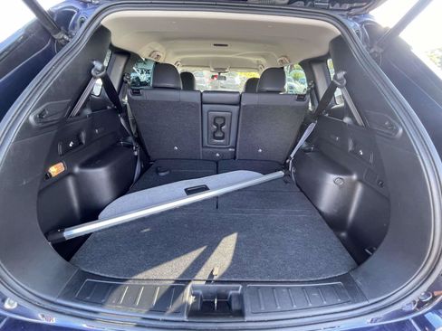 Used 2022 Mitsubishi Outlander SE AWD/4WD image 10
