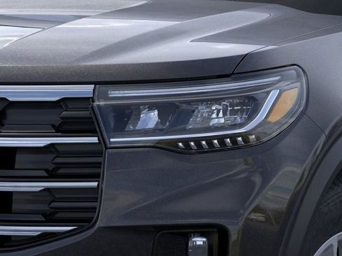 New 2026 Ford Explorer Active w/ Active Comfort Package image 18