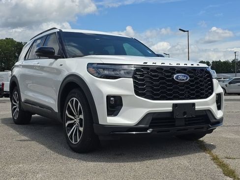 Used 2026 Ford Explorer ST-Line RWD image 7