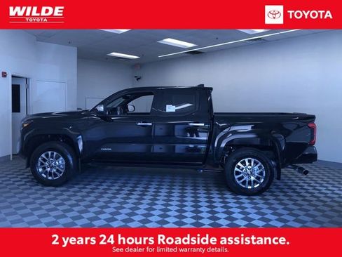 New 2026 Toyota Tacoma Limited AWD/4WD image 3