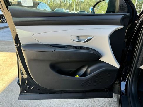 Certified 2025 Hyundai Tucson SEL image 22