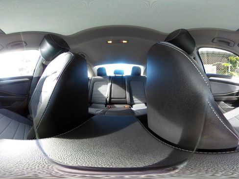 Used 2025 Volkswagen Jetta SE image 42