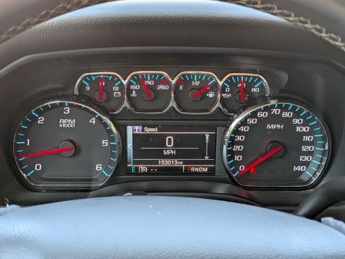 Used 2015 Chevrolet Silverado 1500 LT w/ LT Convenience Package AWD/4WD image 25