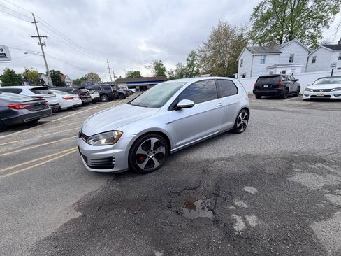 Used 2016 Volkswagen GTI S FWD image 30