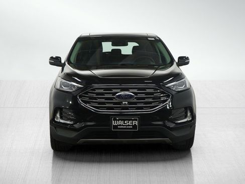 Used 2022 Ford Edge Titanium w/ Equipment Group 301A image 8