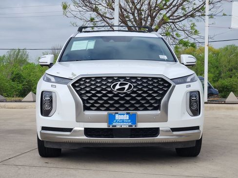 Used 2022 Hyundai Palisade Calligraphy FWD image 2