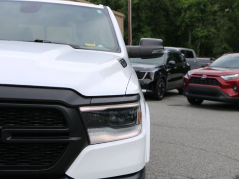 Used 2023 RAM 1500 Big Horn AWD/4WD image 13