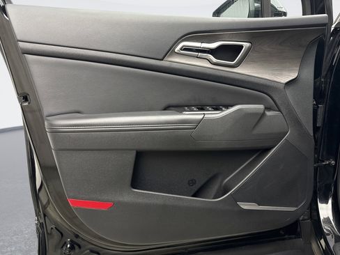 Used 2023 Kia Sportage X-Line image 9