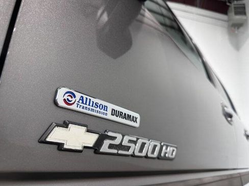 Used 2007 Chevrolet Silverado 2500 LT w/ Heavy-Duty Power Package image 13