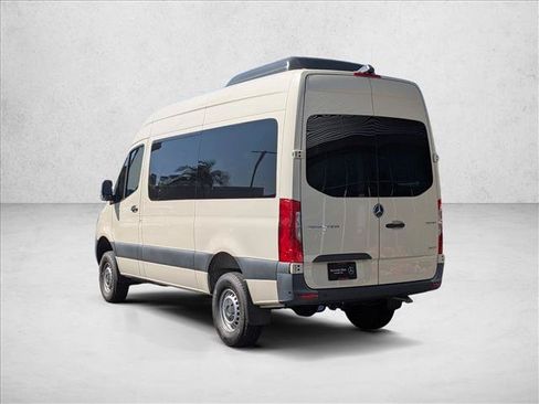Used 2023 Mercedes-Benz Sprinter 2500 image 7