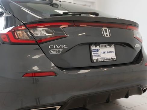 Certified 2024 Honda Civic Sport Touring image 9