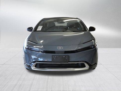 Used 2023 Toyota Prius Prime Premium image 2