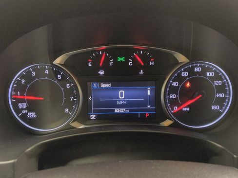 Used 2024 GMC Terrain SLE image 23