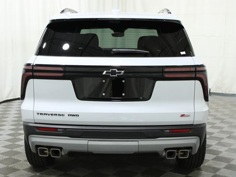 Used 2026 Chevrolet Traverse Z71 w/ Enhanced Driving Package AWD/4WD image 40