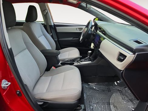 Used 2015 Toyota Corolla LE FWD image 15