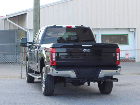 Used 2021 Ford F250 XLT w/ XLT Premium Package AWD/4WD image 6