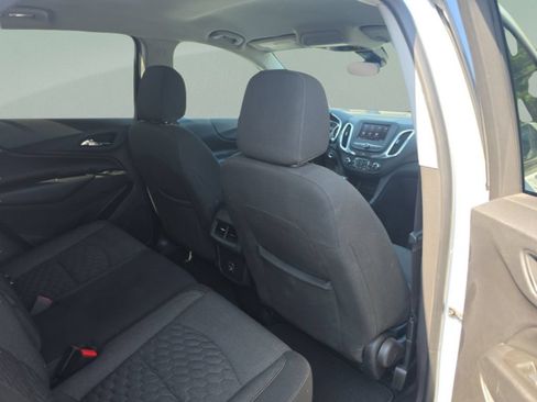 Used 2020 Chevrolet Equinox LT w/ Driver Convenience Package FWD image 24